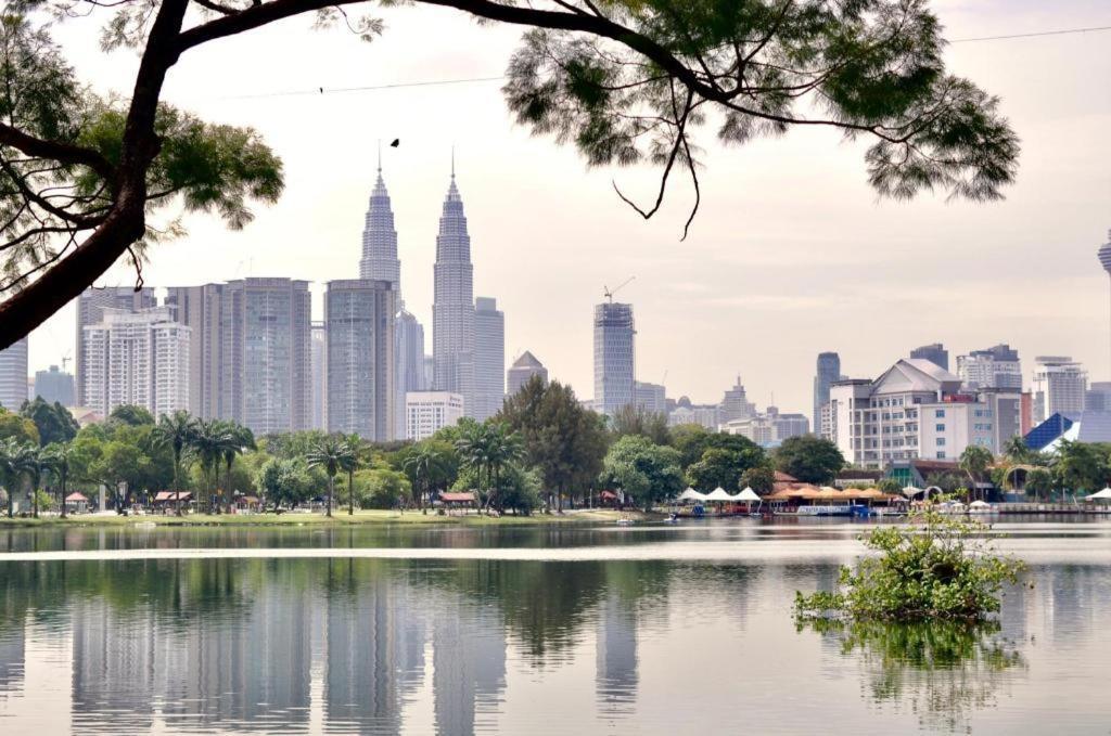 Spot On 89616 My Trillion Hotel Kuala Lumpur Exterior foto